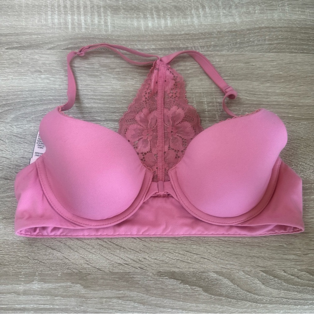 Victoria’s Secret Body By Victoria Lined Demi Size 34B Front Closure